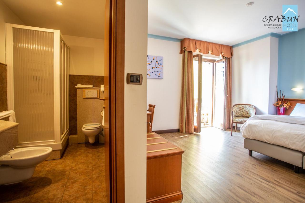Crabun Hotel Пон-Сен-Мартен Екстер'єр фото
