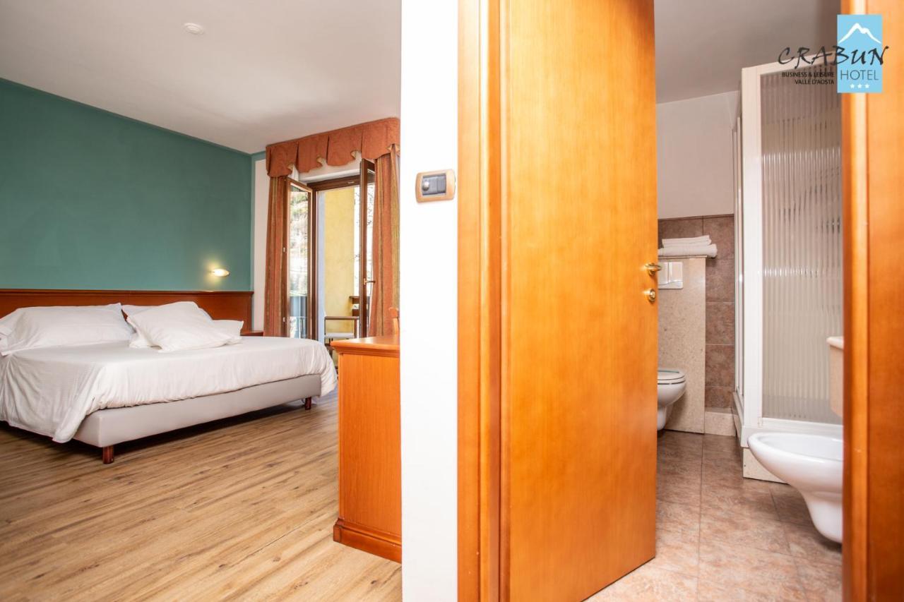 Crabun Hotel Пон-Сен-Мартен Екстер'єр фото