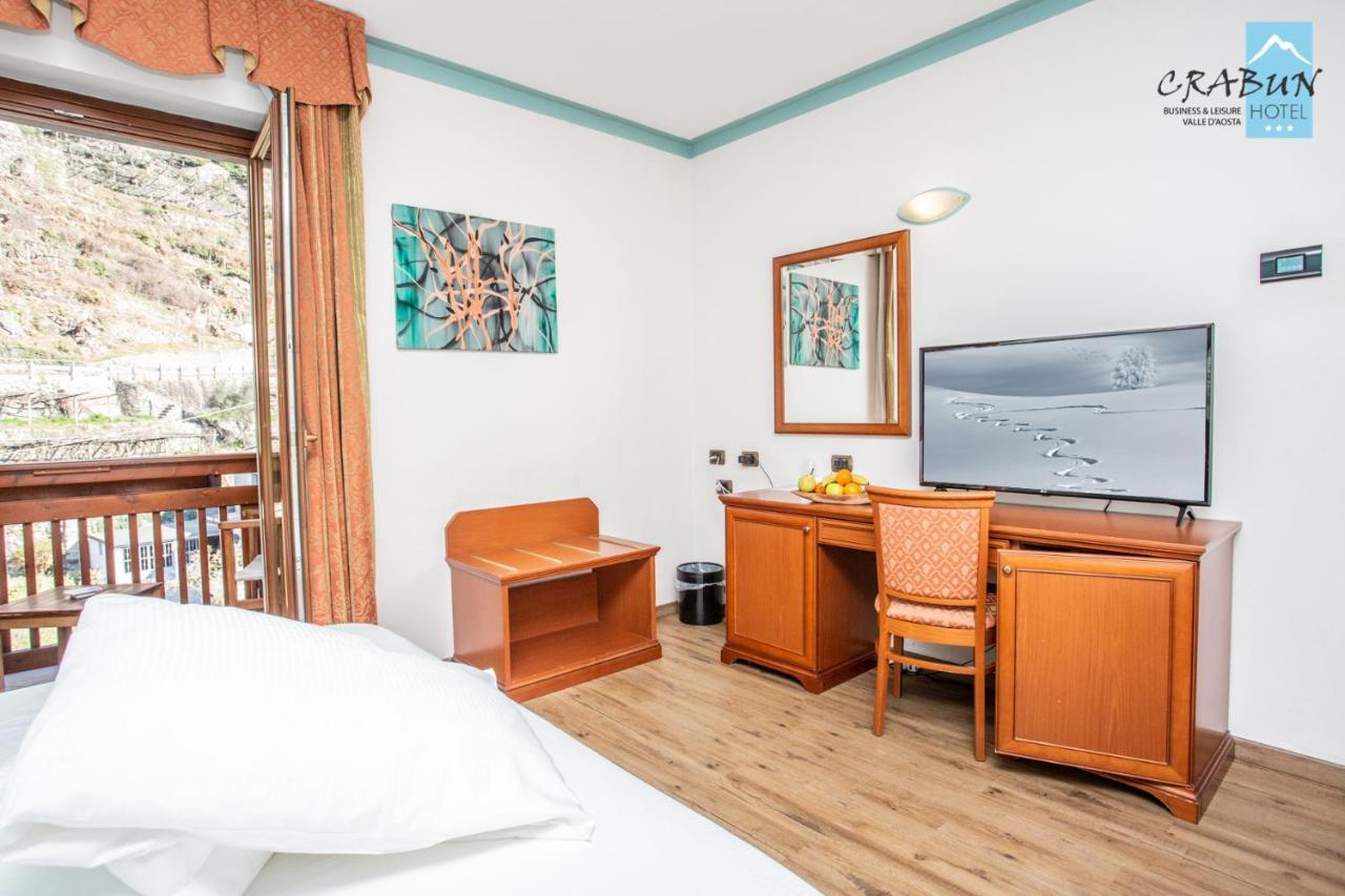 Crabun Hotel Пон-Сен-Мартен Екстер'єр фото