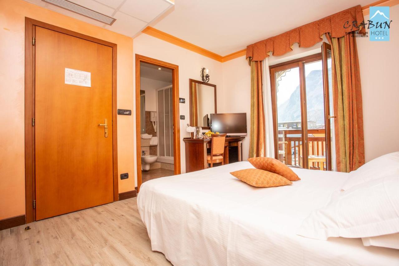 Crabun Hotel Пон-Сен-Мартен Екстер'єр фото