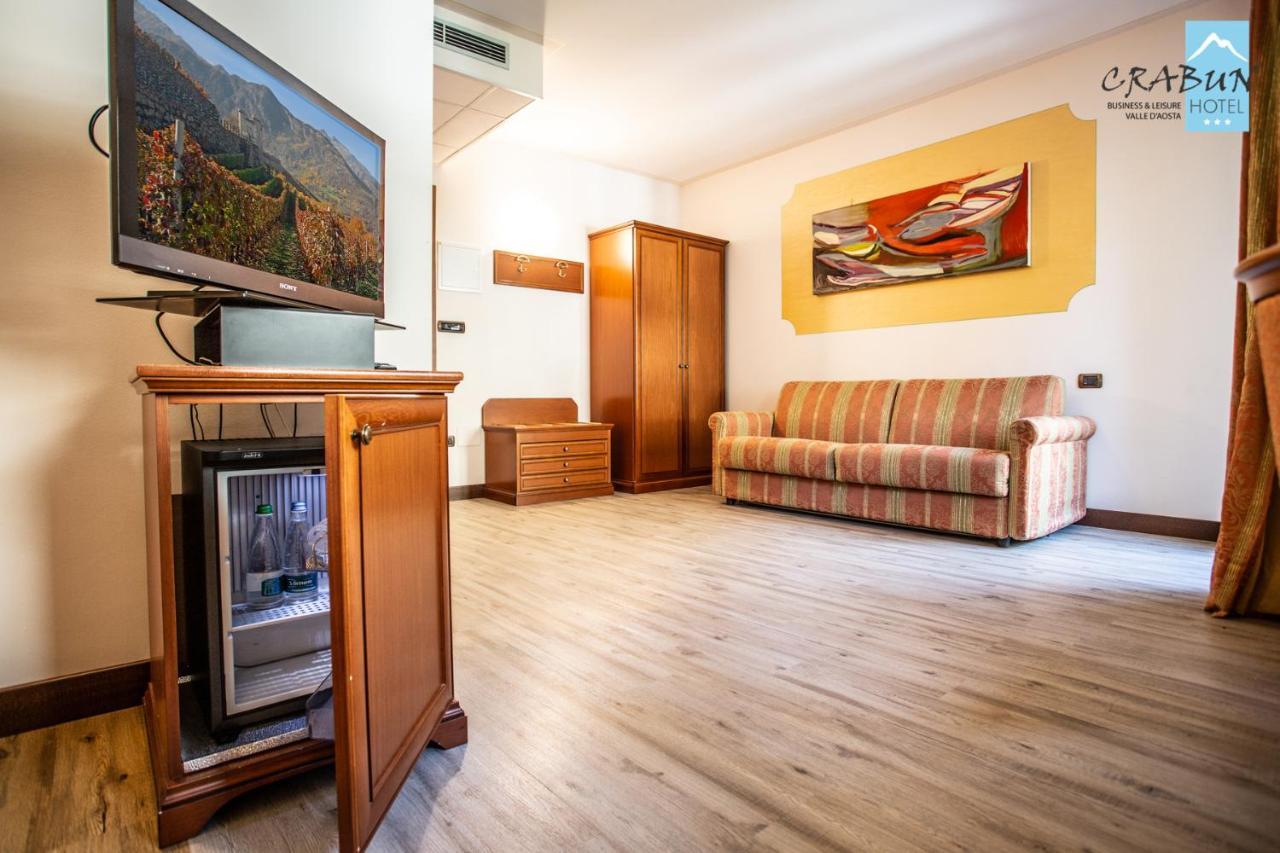 Crabun Hotel Пон-Сен-Мартен Екстер'єр фото